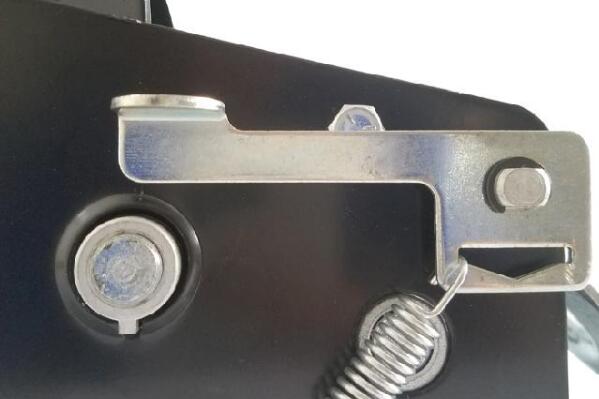 Ce keurde de Handkruk van 2500 Pond, de Zwarte Kruk van Riem Kleine Handcrank goed